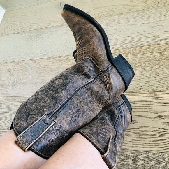 Rockin Country Collection Distressed Brown Leather Cowboy Western Boots Men’s 6D